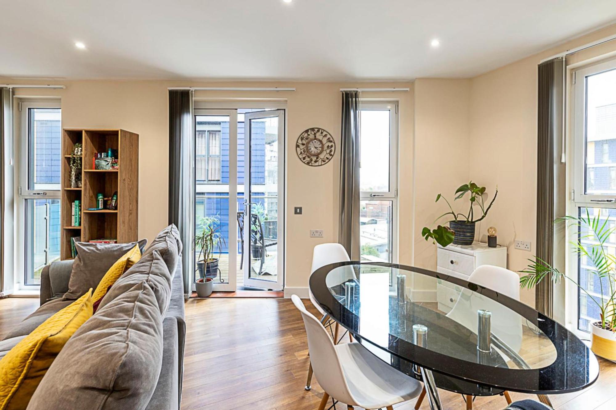 Vibrant London Canal Apartment Bagian luar foto