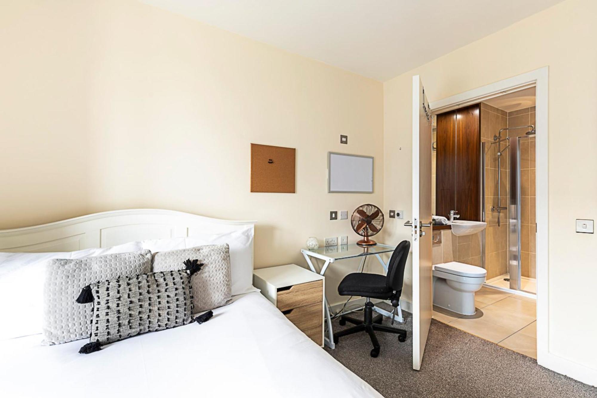 Vibrant London Canal Apartment Bagian luar foto