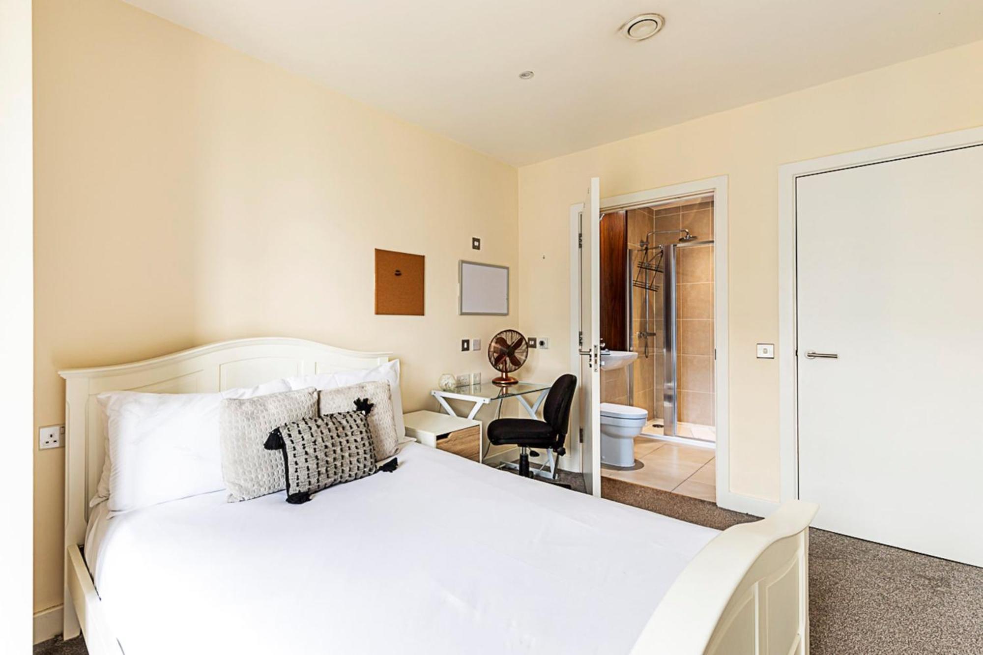 Vibrant London Canal Apartment Bagian luar foto