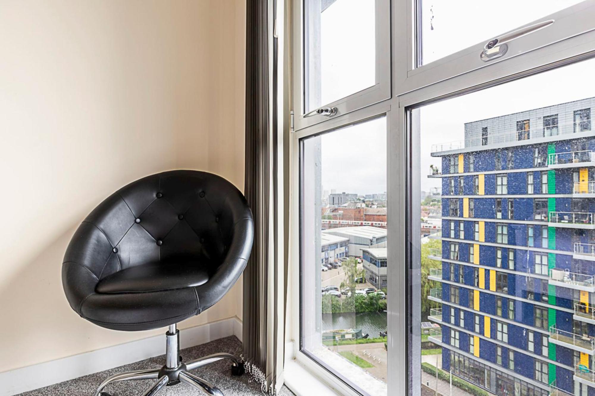 Vibrant London Canal Apartment Bagian luar foto