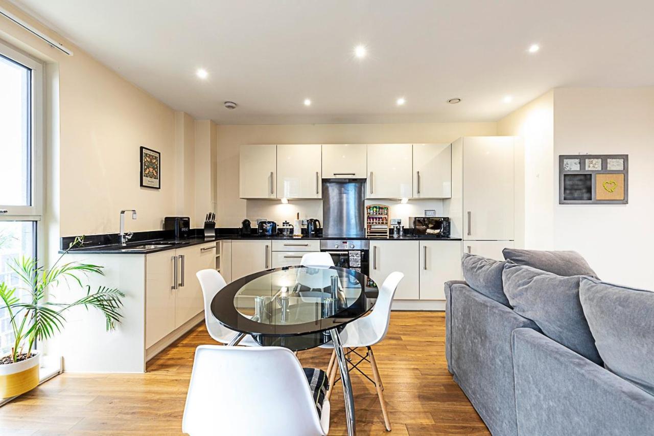 Vibrant London Canal Apartment Bagian luar foto